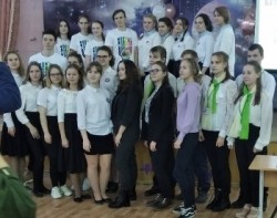 Фотография со всеми школьниками принимавшими участие в конкурсе